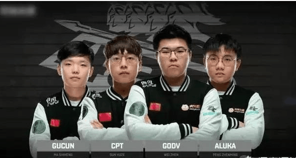 依然保持在 依然保持在