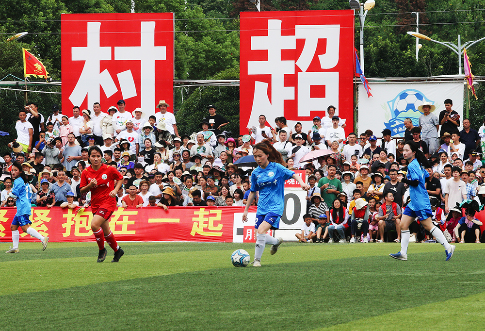 极大地鼓舞 极大地鼓舞