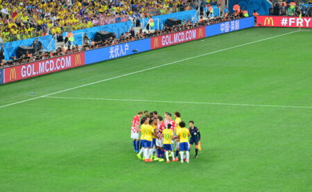 赛战火再燃 赛战火再燃